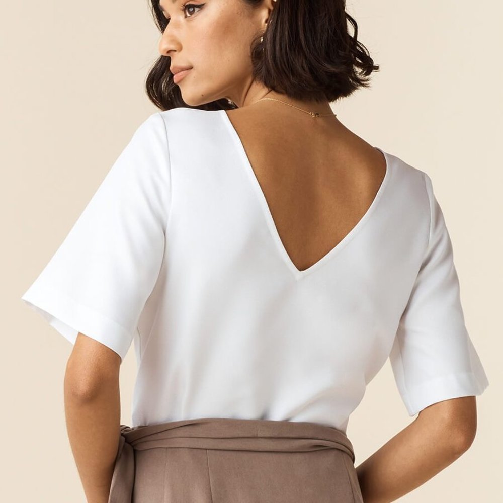 Vetta Capsule The Cropped Blouse Size Small